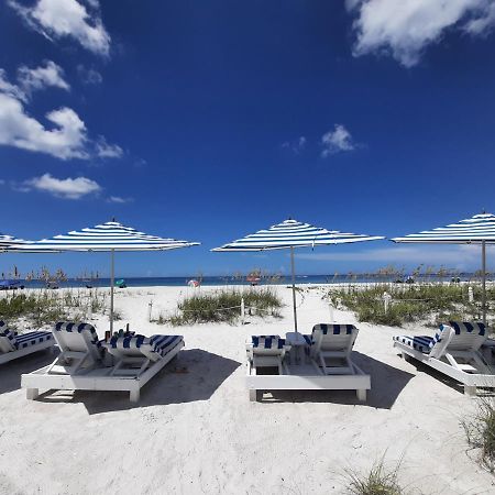 Bungalow Beach Resort Bradenton Beach Exterior photo